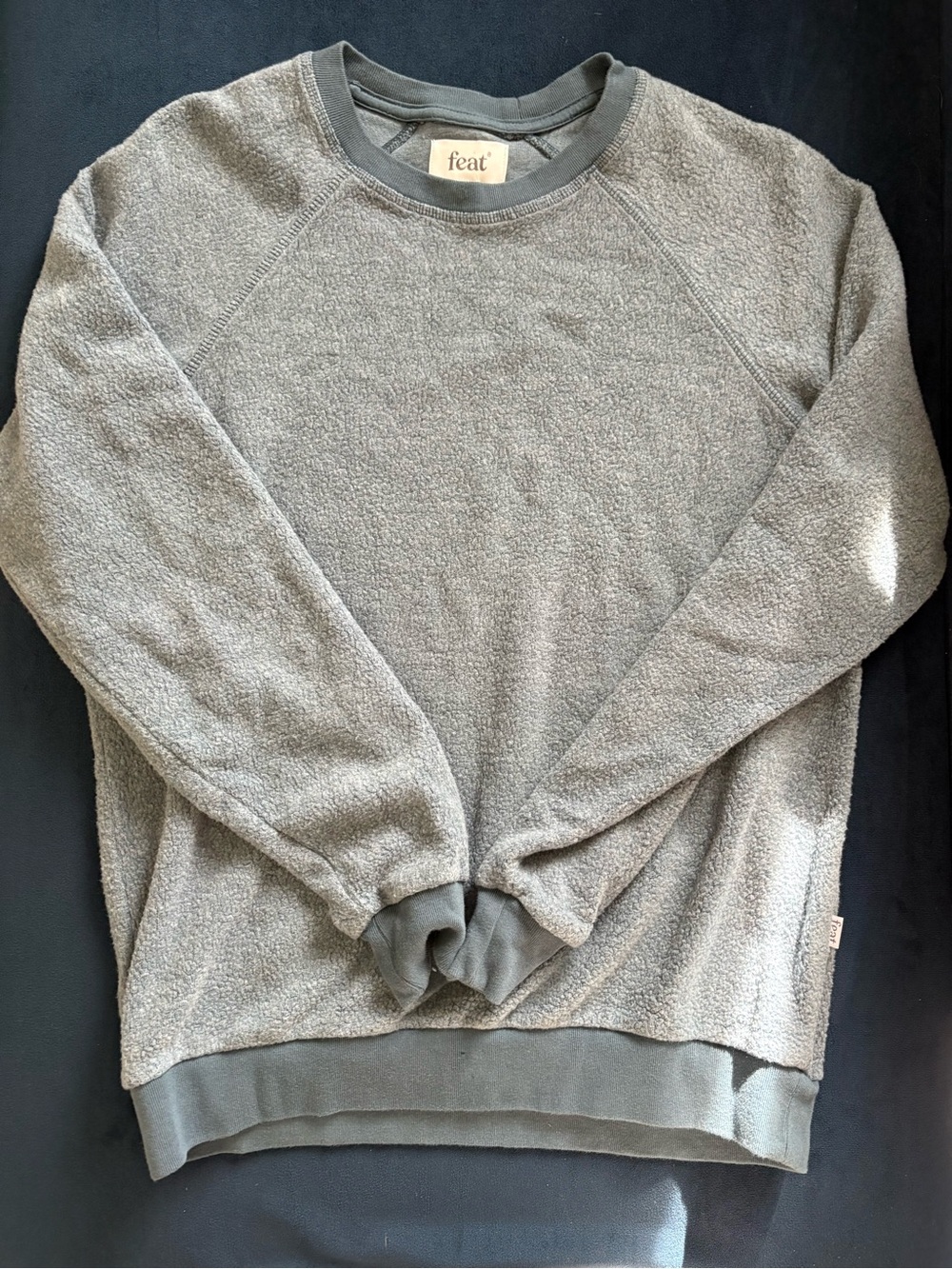 FEAT women’s cozy crew neck sweatshirt Small
